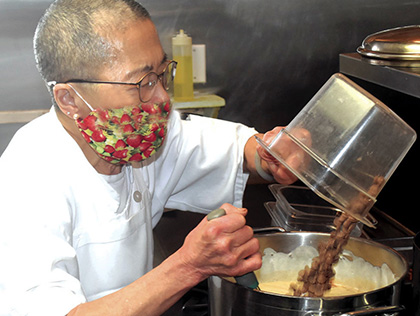 jackie shen cooking in the kitchen